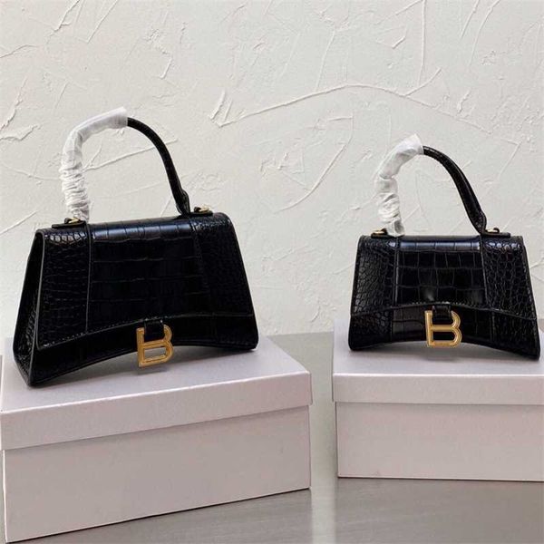 

bags designer women balnecigas crossbody summer 2022 spring hourglass ins women's leather handbag simple messenger b letter post tide