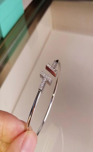 

luxury bracelet designer for womens t opening cuff romantic wed bangle copper inlaid zirconia 18k gold plated silver tricolour bra8341484, White