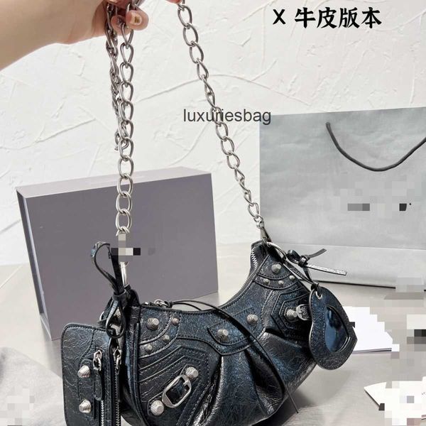 

leather fashion lecagole balenicass biker bag 22 fashionable and trendy women's motorcycle armpit rivet tassel three in one month teeth