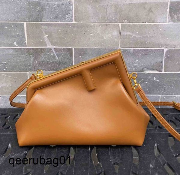 

handbags women wrapped luxurys fend designer first series metal handbag single shoulder messenger bag n1bk portable handbags grg3