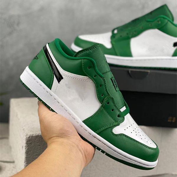 

shoes basketball bowling men running sneakers panda varsity green grey fog university blue syracuse georgetown triple pink pigeon women walk