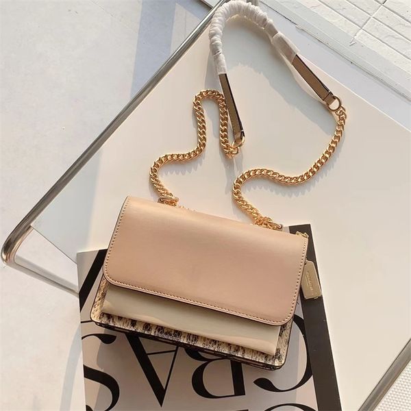 

stylish and simple shoulder bag cowhide color cross chain bag