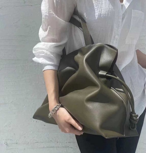 

100% genuine leather extra large shoulder bags women handbag bucket bag fashion luxury designer string tote tassel clutch bolsas 221106