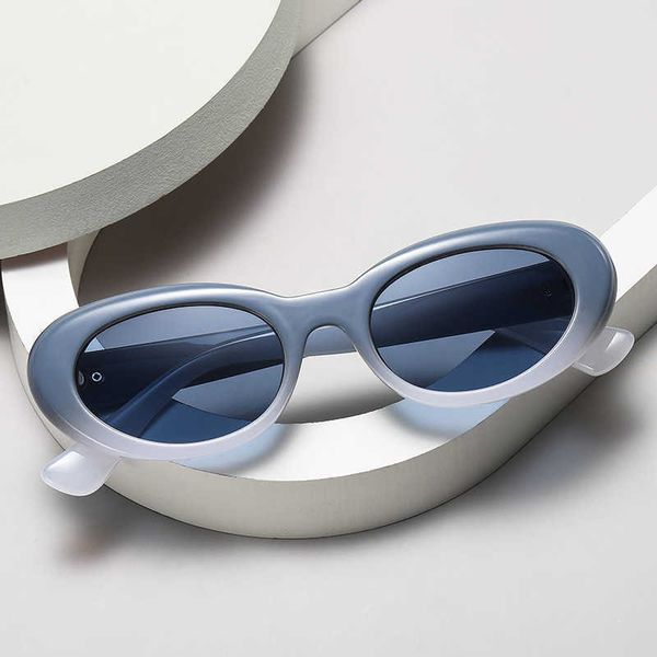 

new fashion sunglasses small frame women's neutral glasses cat's eyes women's sunglasses, White;black