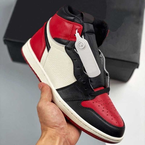 

shoes basketball shoes sports sneakers athletic trainers twist obsidian pink digital jumpman high mens 1s unc, Black