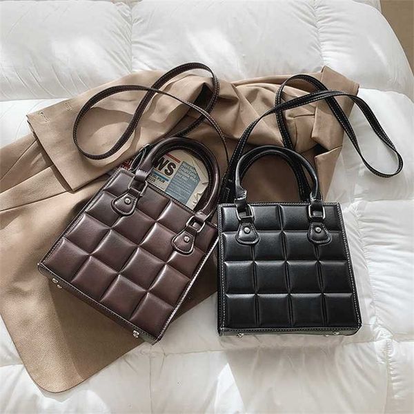 

women's portable bag women's new leisure one shoulder messenger bag