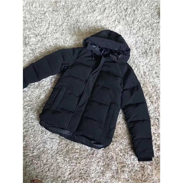 

mens classic black casual down jacket mens stylist outdoor warm jacket coat