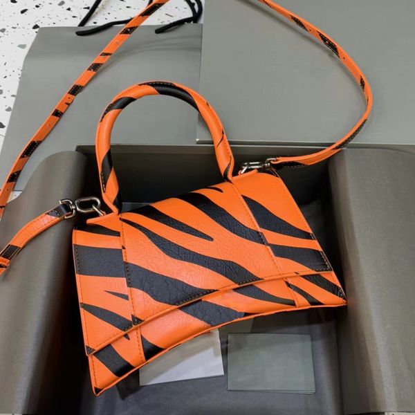 

ladies bag high-end quality fashion casual simple tiger print sandbag