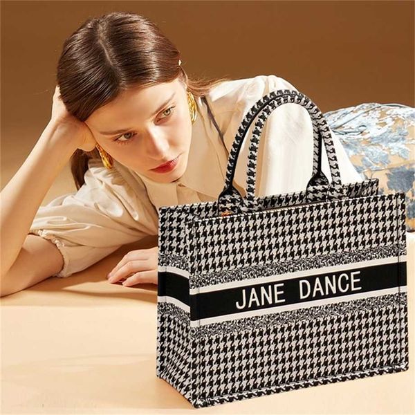 

bags 2022 new bag classic lattice portable small square simple and versatile one shoulder women's