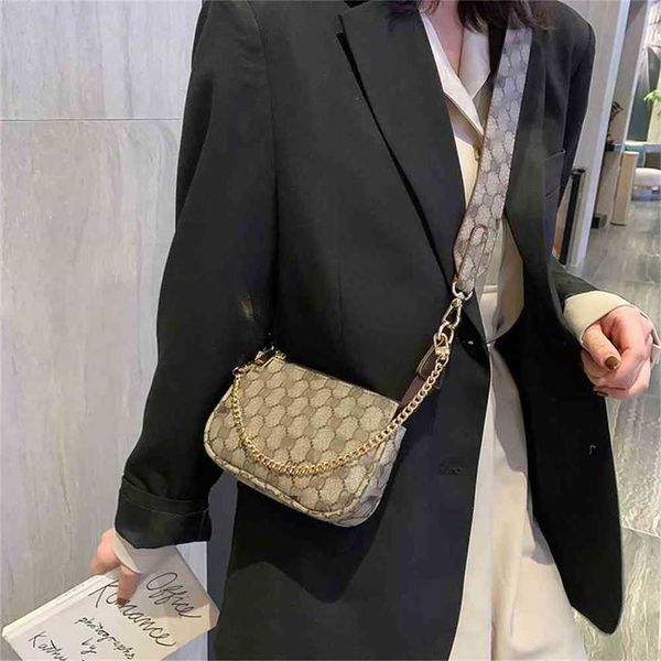 

women's bag new sling single shoulder bag fashion versatile printed hand diagonal chain small square purse black friday