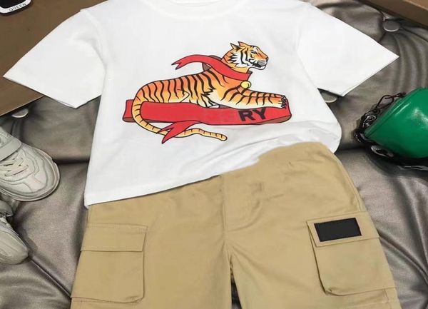 

2022 child designer clothe sets tiger childrens kids short sleeve tshirt print shorts set suit brand boys clothing cotton te9087042, White