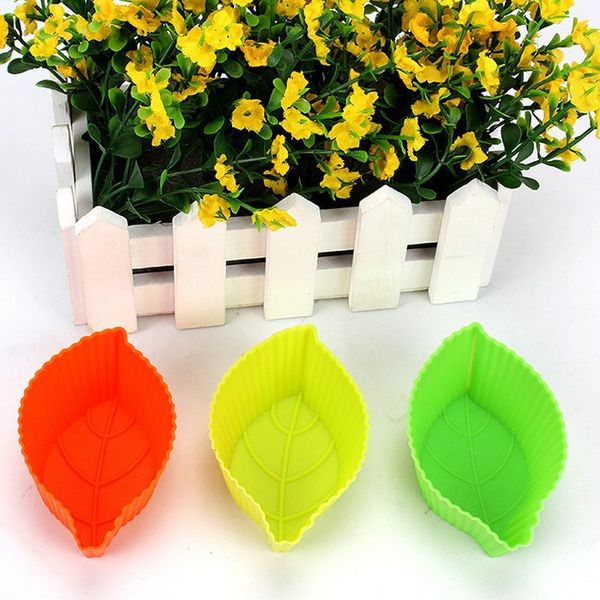 

8.5cm diy silicon tool baking moulds leaves cake mold muffin chocolate cupcake liner cup biscuit 1223513