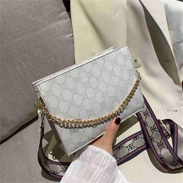 

chain small square bag spring new sling single shoulder messenger hand envelope women's style purse black friday