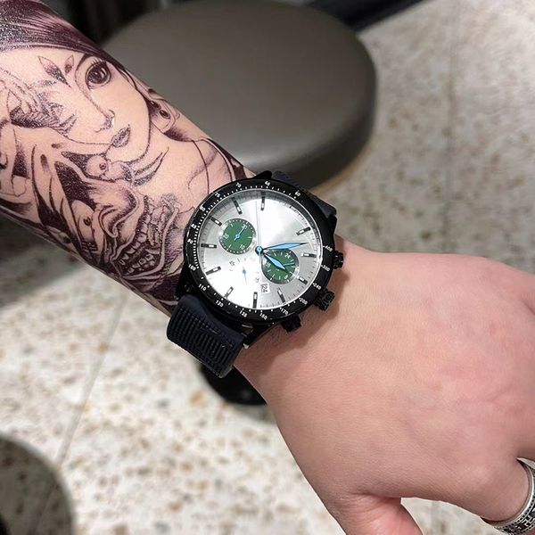 

2022 new elegant fashion men's and women's watch stainless steel band imported quartz movement waterproof exquisite watch, Slivery;brown