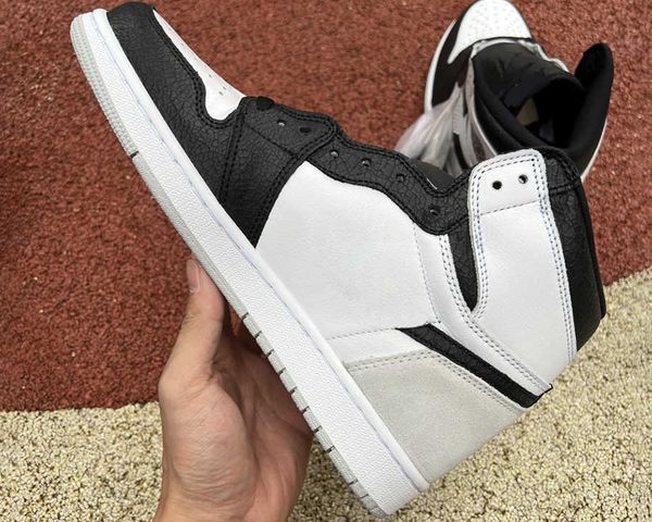 

designer shoes 1 high og stage haze basketball white/black-grey fog-bleached coral sports sneakers original
