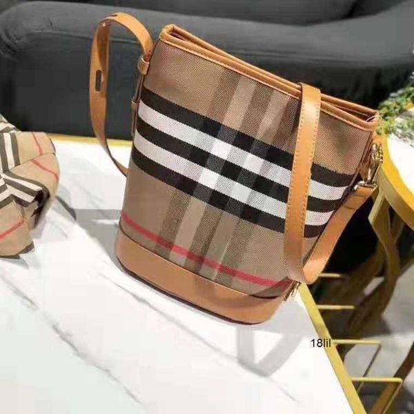

burbrerys crossbody handbags bags burbrery luxuries designers women bag purses totes designer woman handbag shoulder wallets llt8