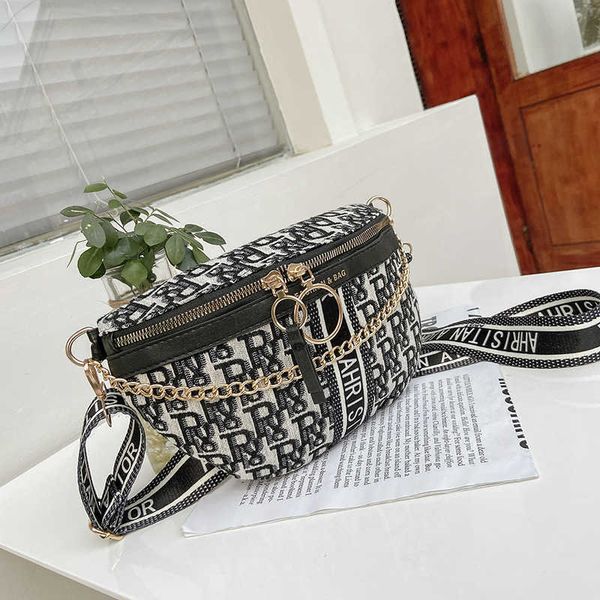 

2023 luxury shell women's new chain chest mobile phone waist leisure simple messenger baghigh quality