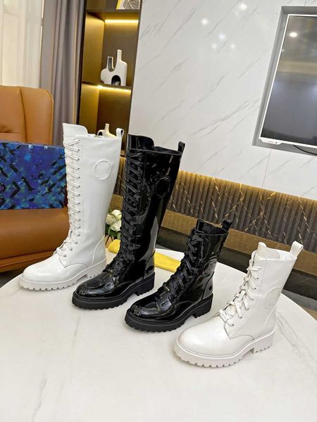 

luxurys designer medium and long boots martin biker boots rubber boots knee lace up shoes glossy leather fashion comfortable casual warm boo, Black