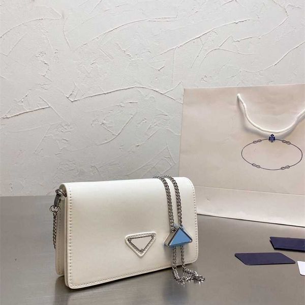 

clearance handbag autumn new sling single shoulder diagonal cross fashion small square chain versatile bright envelope bag