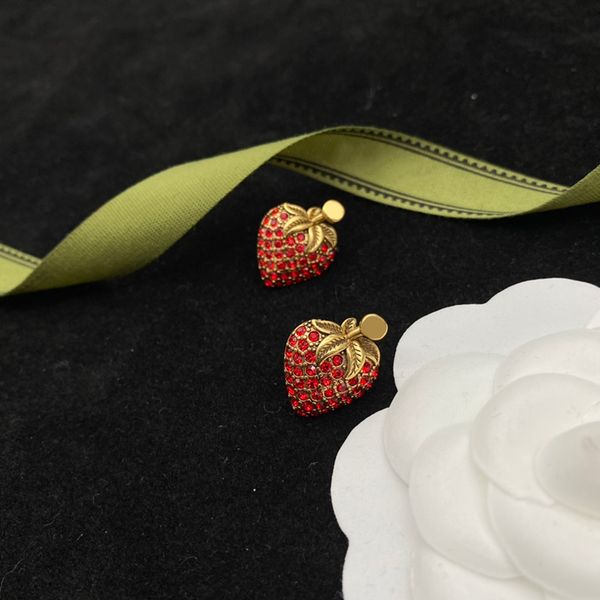 

designer fashion strawberry earrings trend womens earring stud explosive classic all match earrings vintage premium luxury earring hoops d22, Golden;silver