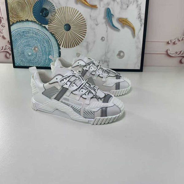 

2021 high-quality luxury shoes designer canvas casual shoes spring and autumn fashion comfortable inclined women's outdoor platform ot, Red;white