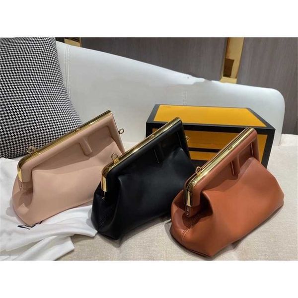 

purse 2023 new style temperament buckle clip bag celebrity dinner bag cloud sling single shoulder oblique cross female
