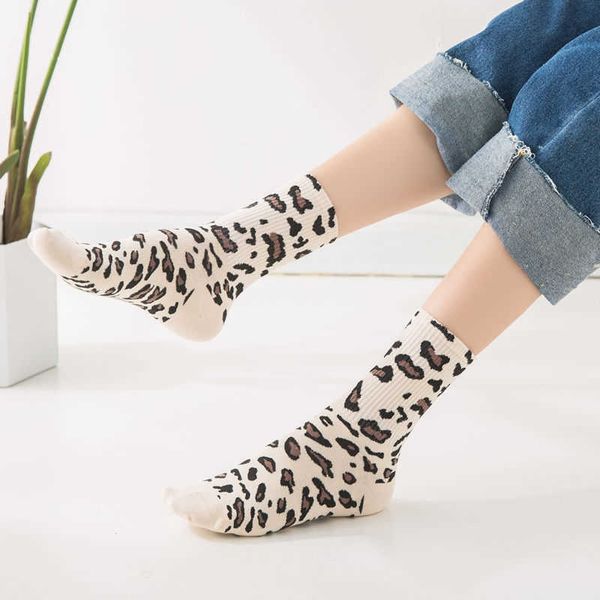 

socks hosiery european and american trendy women's socks interesting spotted leopard pattern fashionable personality t221102, Black;white