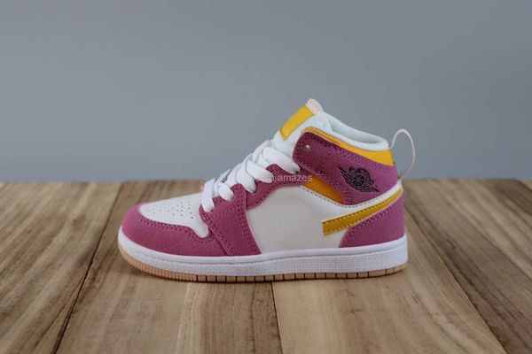 

new 2022 basketball shoes mid se arctic pink ps university gold white little kids sneakers children boys girls sports shoes dc9519-600 us si, Black