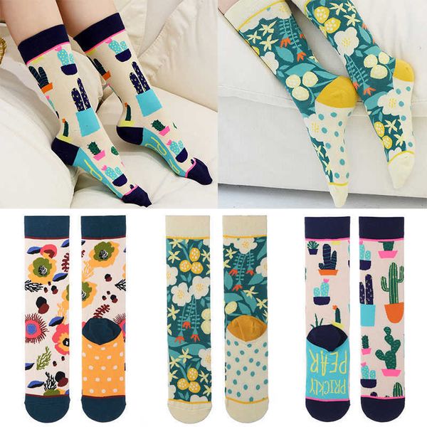 

socks hosiery autumn and winter socks women's stockings plant cactus graffiti cotton personality fashion straight trendy t221102, Black;white