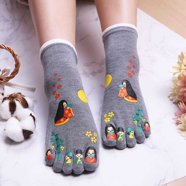 

socks hosiery socks women's cute print colorful five toes non-slip cotton glue harajuku kawaii split toe socks female funny gift t22110, Black;white