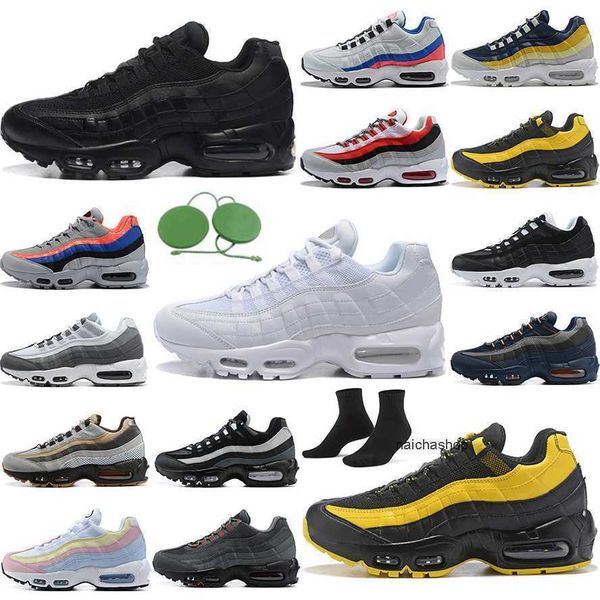 

2023 running shoes sports trainers sneakers triple black white laser blue fuchsia worldwide outdoor women men og neon greedy