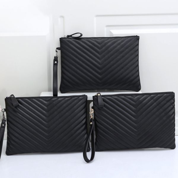 

Designers Bags Handbag Women Luxurys 2022 3-color Casual travel large capacity clutch envelope PU material fashion wallet 8822# 30-21-0.5cm, Black(black hardware