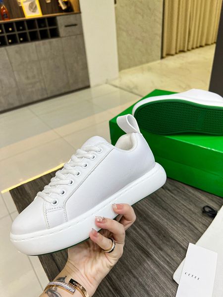 

designer trainer casual shoe men sneakers black white fashion low platform shoe leather printing sloe 0720
