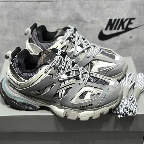 

designer sports shoes bbalencigass roller skates paris men's women's same third generation daddy fashion couple track3.0 outdoor r