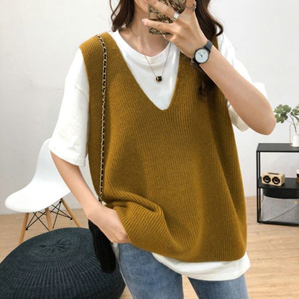

2022 knitted cashmere sweater vests loose vest women autumn new large size outer wear women's v-neck wool sweater all-match, Black;white
