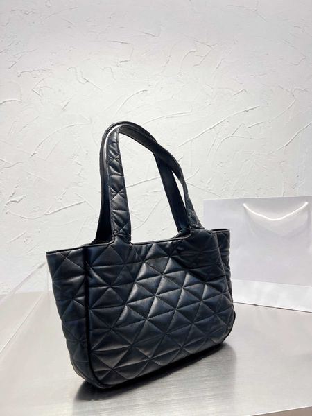 

fashion shopping bag fall 2022 luxury shoulder bags designer women's handbag crossbody bag purse denim leather large capacity