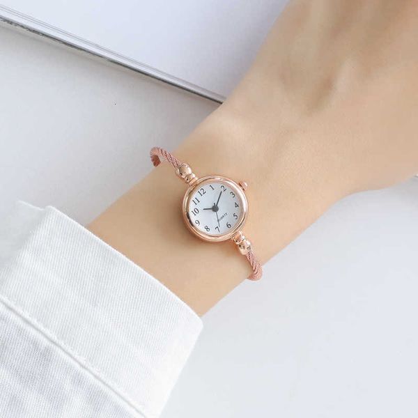 

watches little gold bracelet nerusta watch retro ladies and gentlemen quarter watches randomly fashion women's clocks qqvg, Slivery;brown