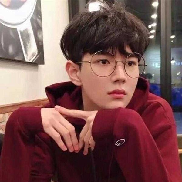 

hair lace wigs korean men's short hair with split bangs, Black