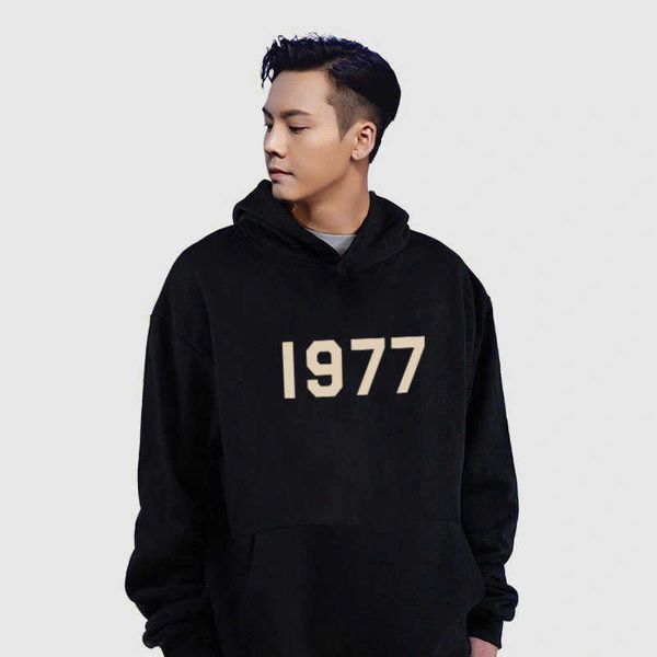 

men's hoody fashion fog designer esenti high sweater 1977 teenager couple hooded autumn and winter street essential new sweatshirt over, Black
