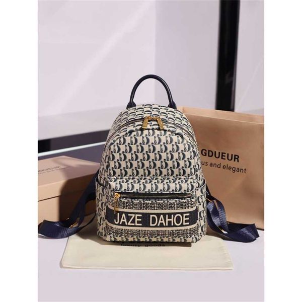 

high sense bag new lightweight fashion women's summer versatile leisure travel backpack schoolbag