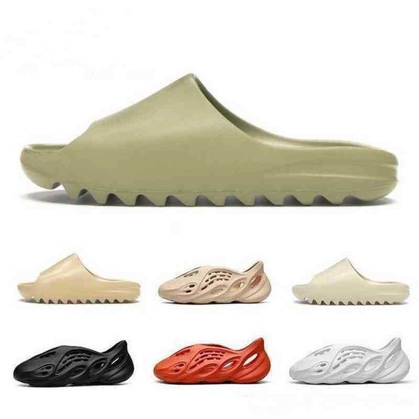 

slipper kanyes designer slides yeesys 2022 foam runners fashion bone desert sand resin beach antiskid mens womens sandal male platform, Black