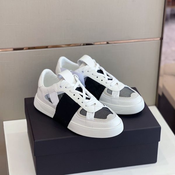 

new soft casual shoes outdoor sneakers joker walking upscale men's shoes brand comfortable color matching breathable with letters, Black
