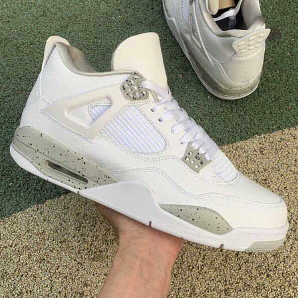 

jumpman 4 white oreo outdoors shoes 4s tech grey black fire red university blue trainer men women sneakers sports outdoor
