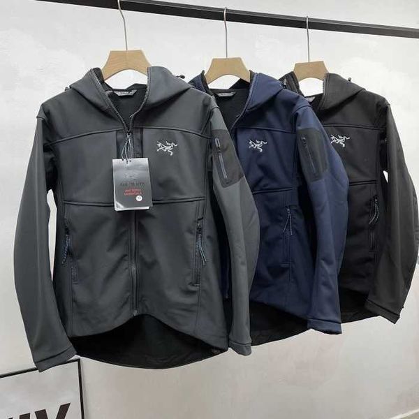 

winter arcterxys men's designer autumn jackets new men bone bird soft shell outdoor warm windproof water splashing and plush assault ho, Black;brown