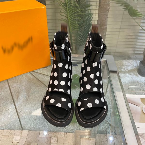 

2023 star trail ankle boot luxury womens designer chunky heel boots lace up martin boots ladys fashion winter booties with box -e176, Black