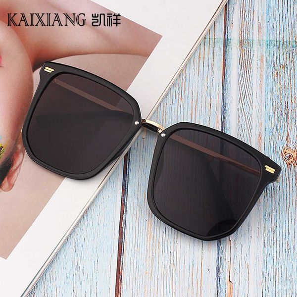 

dezi sunglasses new female ins fashion 2021 new net red street p anti ultraviolet big face show thin korean version, White;black
