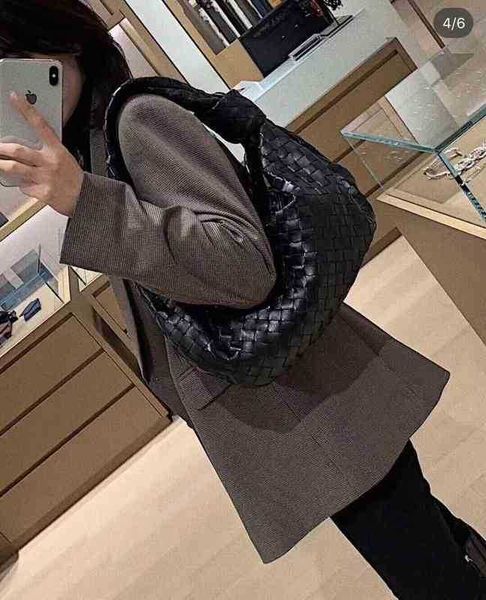 

designer evening bags handbags bottegav venetas handbag large jodie sheepskin woven monk bag knotted armpit women's hobo portable q2r5
