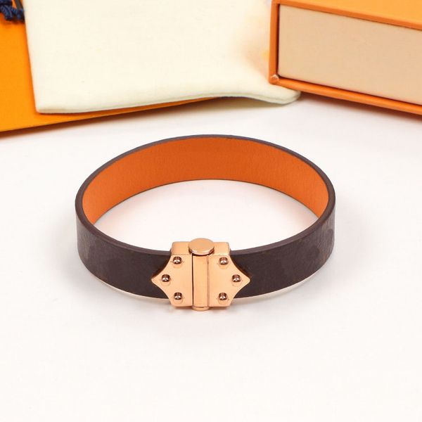 

charm bangles designer fashion leather bracelet magnetic buckle size luxury jewelry woman bracelets man bangle, Black