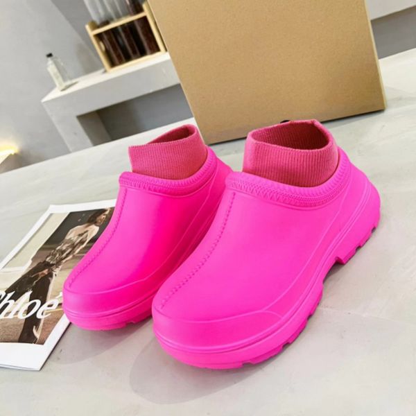

new fashion socks and boots luxury designer snow shoes bubble hair warm sneakers rubber thick soles anti slip outdoor candy color baotou ind, Black
