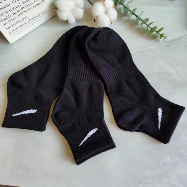 

sports socks four seasons high school tube basketball seasons towel bottom sport for men and women, Black